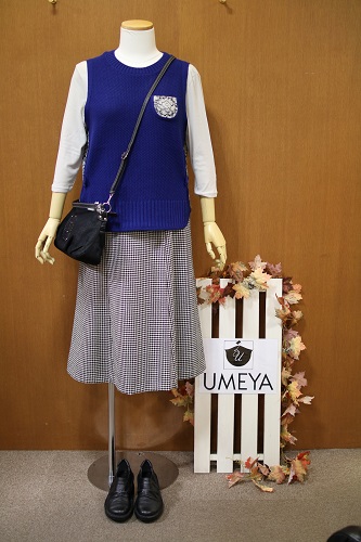 婦人服ＵＭＥＹＡエール店_大きいサイズのブルーベスト